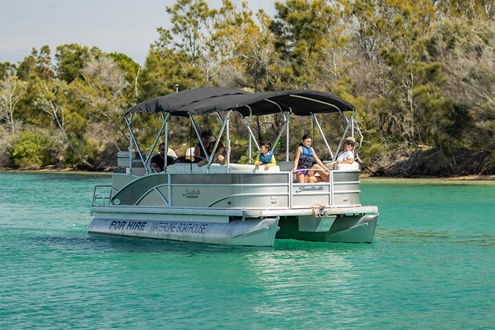 Sweetwater 12 Person Party Pontoon Boat