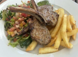 Restaurant in Forster | Seafood and Waterfront Bar